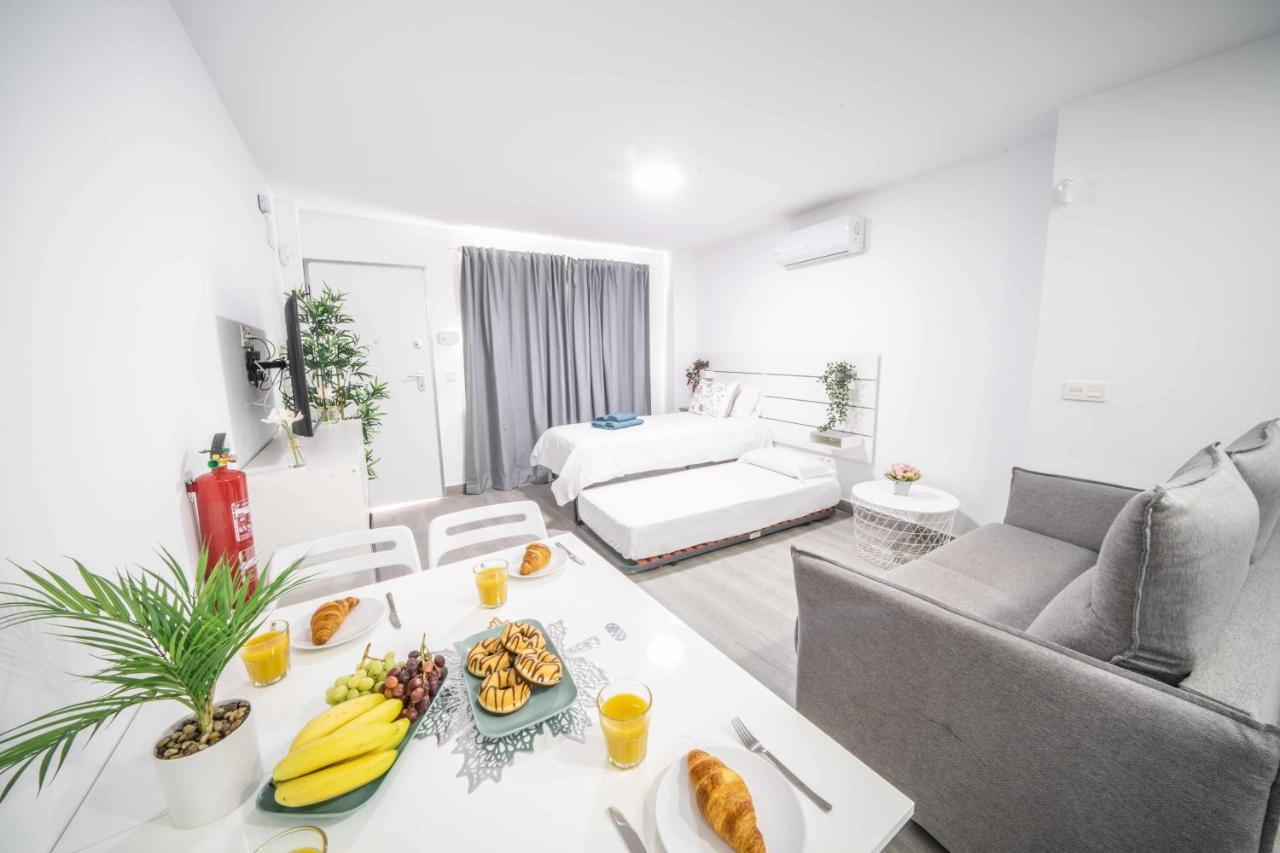 Balneario Pedregalejo Loft A Apartment Malaga Exterior photo